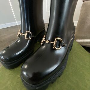 Authentic $790 Gucci Demetra Matte Sz 38 Horsebit Rubber Rain Boots